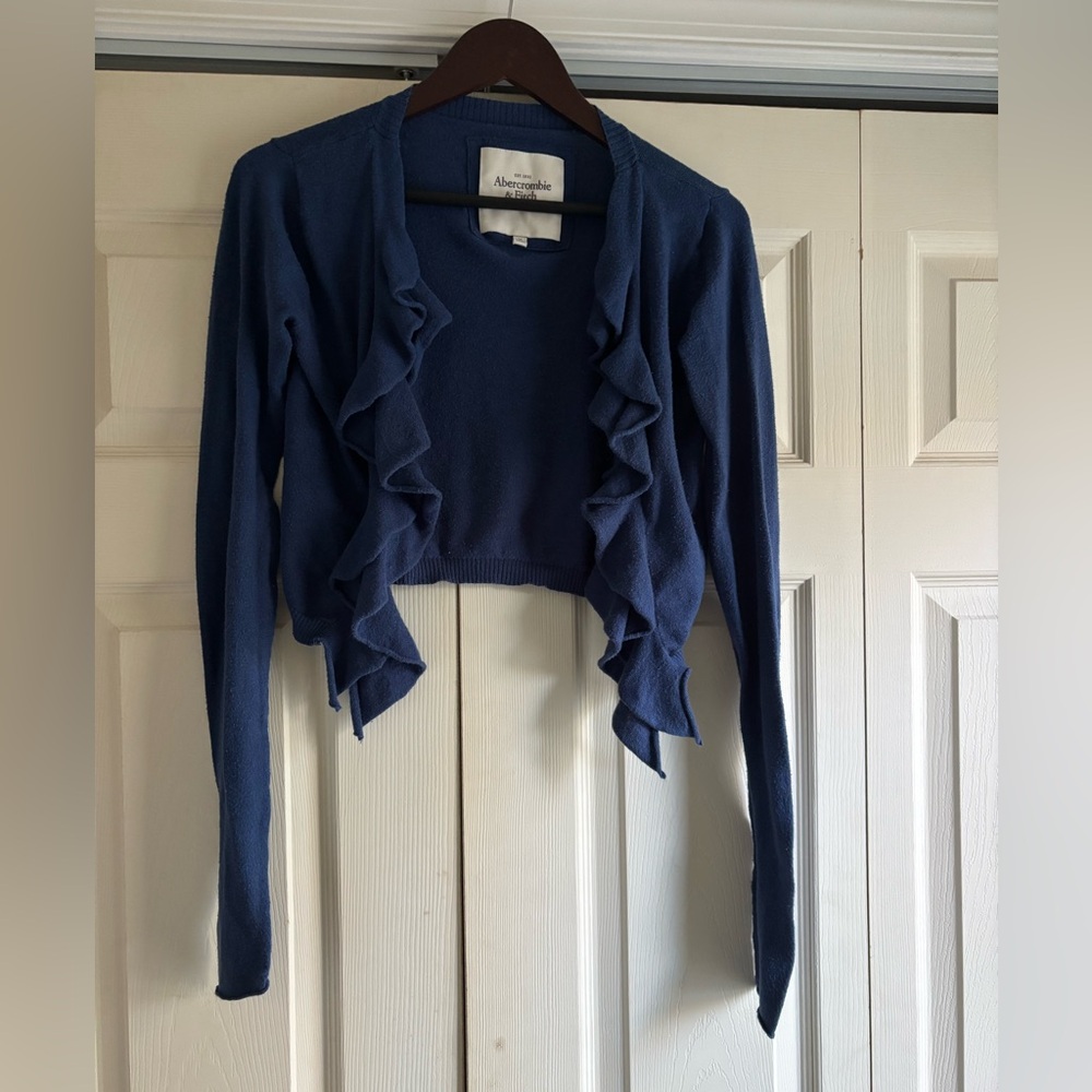 Abercrombie & Fitch Blue Crop Cardigan, Size Medium
